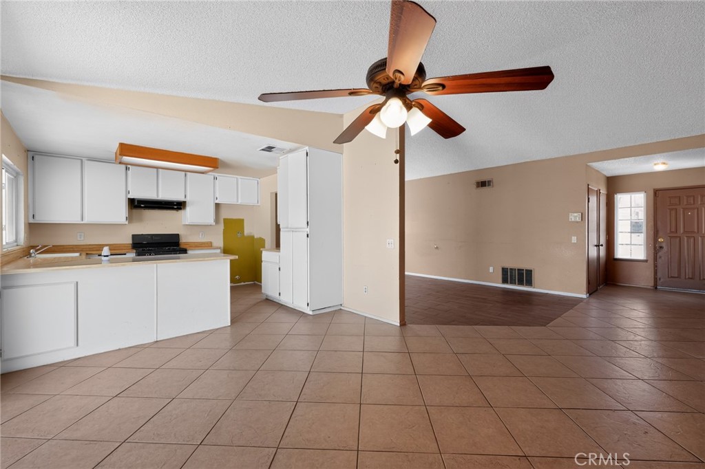498 Serrana Property Photo 11
