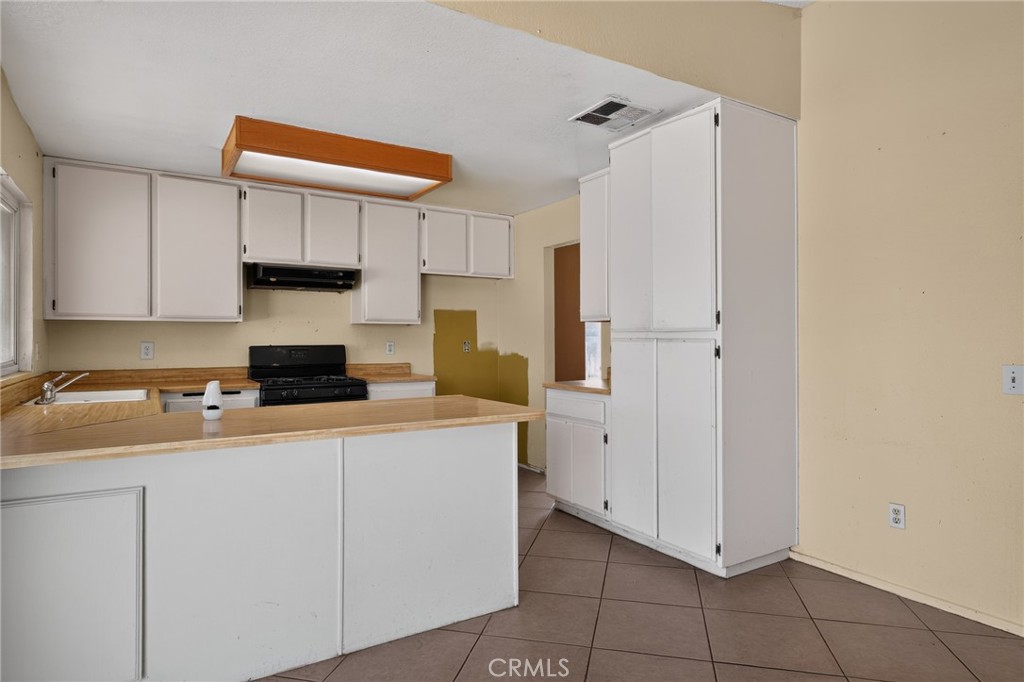 498 Serrana Property Photo 12