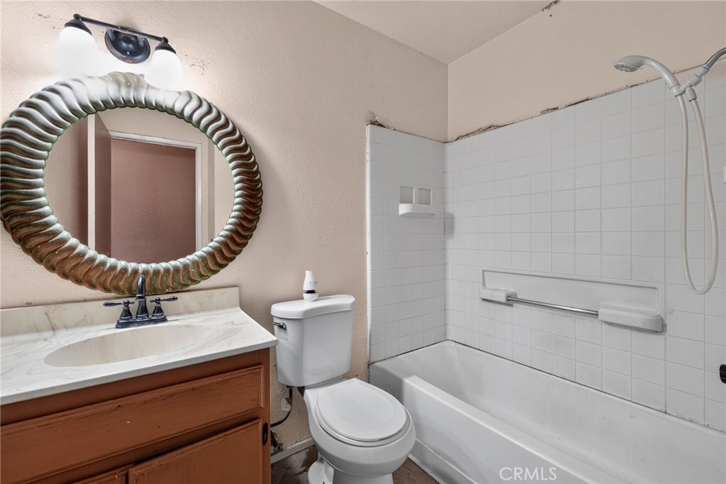 498 Serrana Property Photo 26