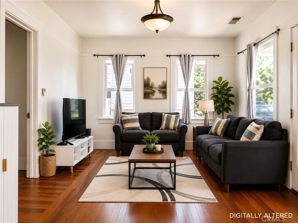 1319 3rd Street Property Photo 5