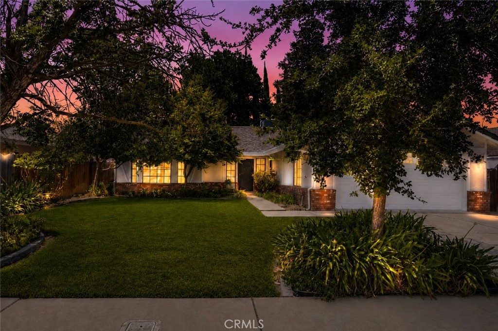 4053 Glendale Court Property Photo 1