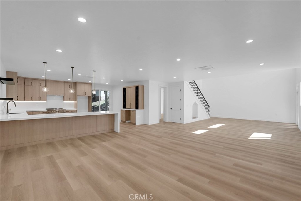 805 Lode Court Property Photo 14