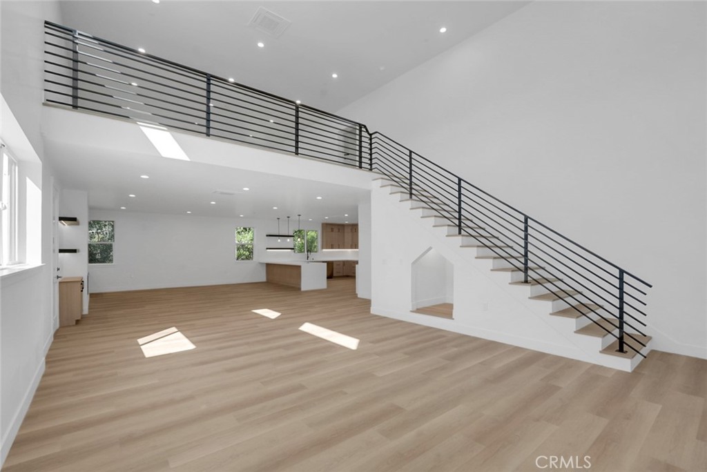 805 Lode Court Property Photo 16