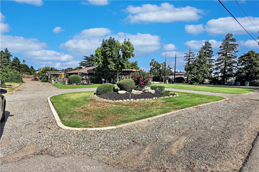 3629 N Lake Property Photo 1