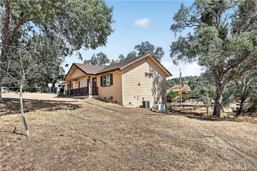 5109 Smith Property Photo 2