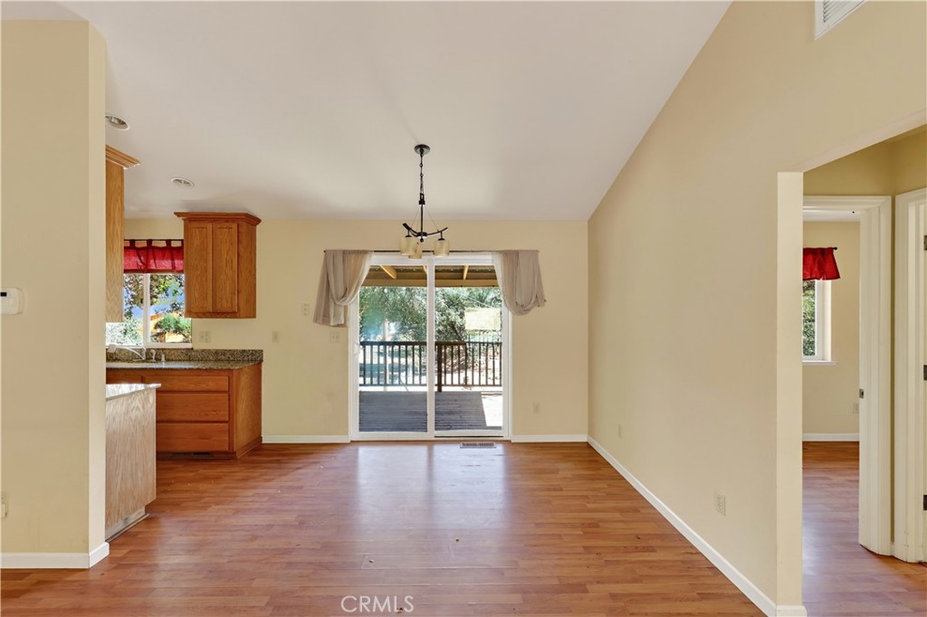 5109 Smith Property Photo 5