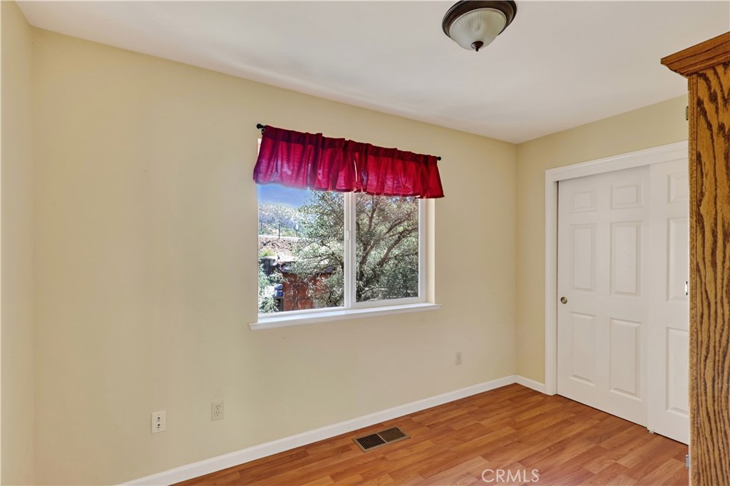 5109 Smith Property Photo 12