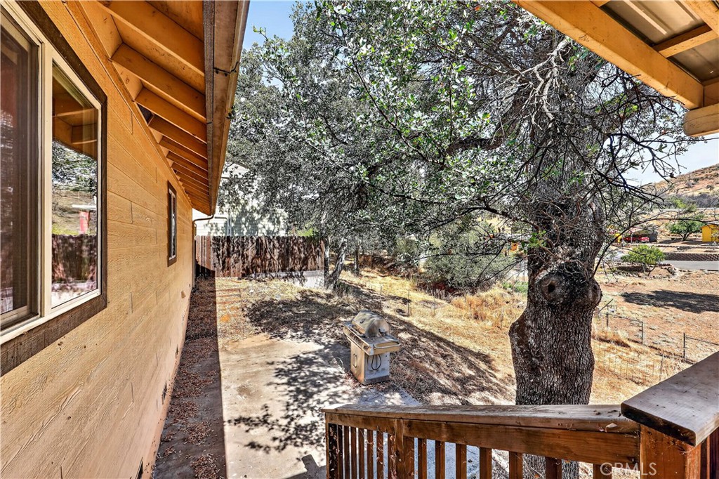 5109 Smith Property Photo 18