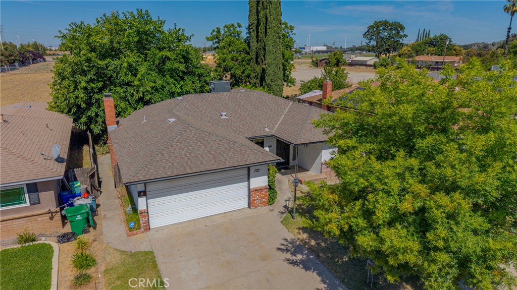 2949 Hillcrest Property Photo 15