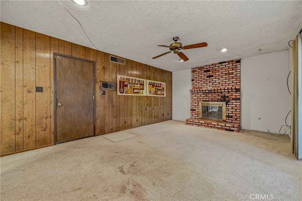 2949 Hillcrest Property Photo 27