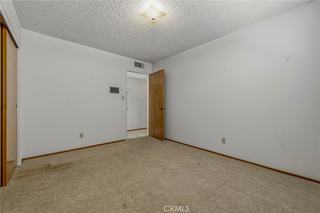 2949 Hillcrest Property Photo 29