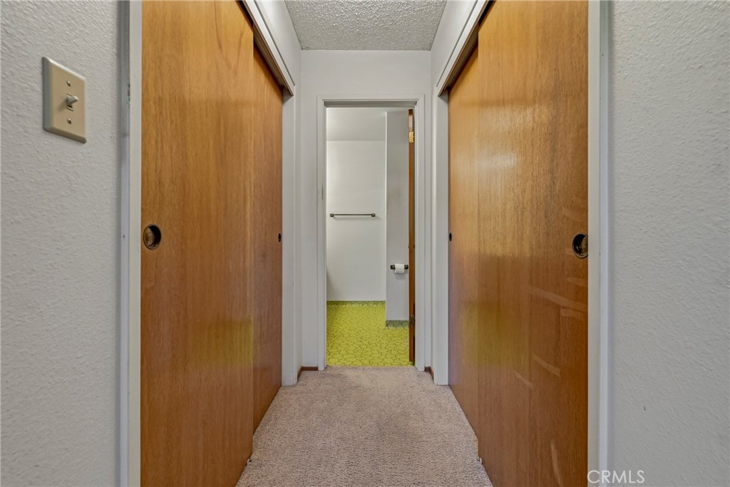 2949 Hillcrest Property Photo 32
