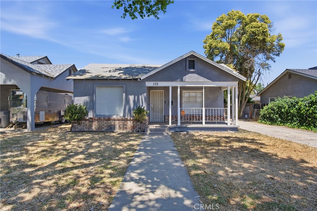 175 E Main Property Photo 1