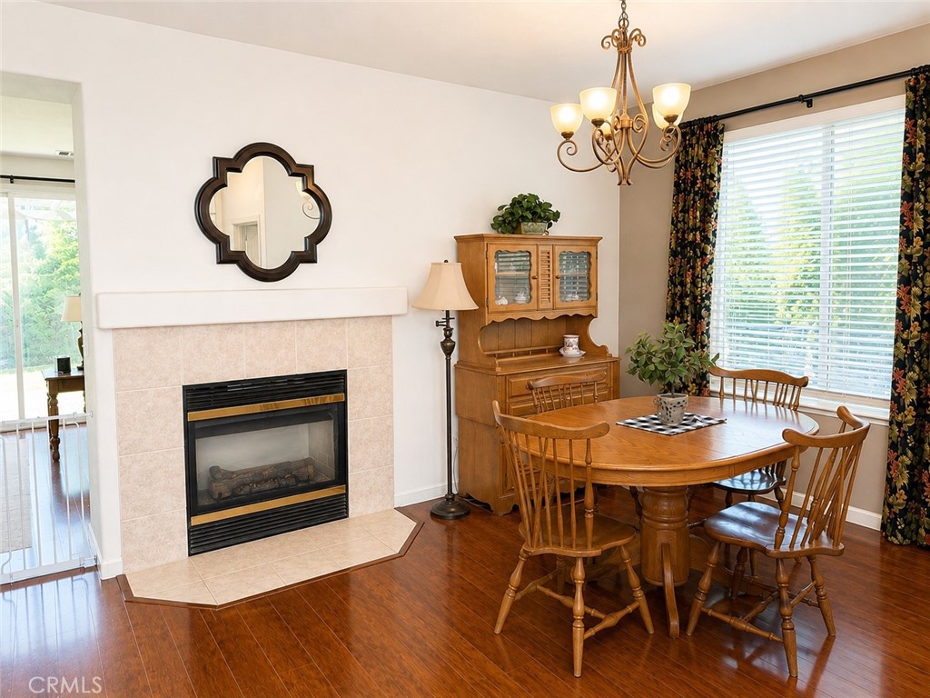 1396 Belmont Property Photo 4