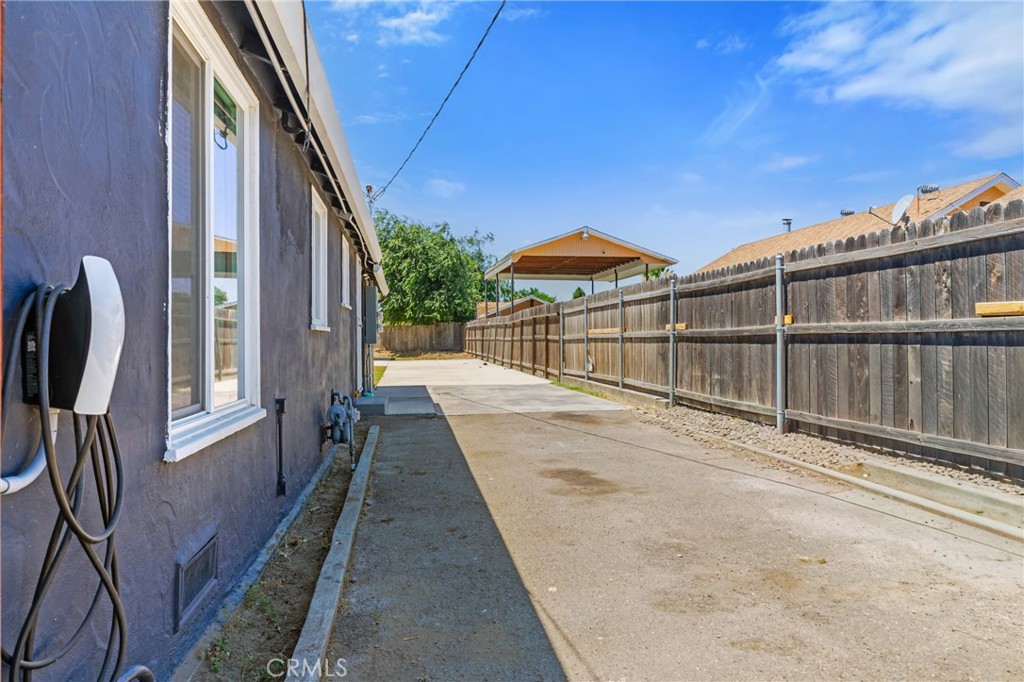 4531 Magnolia Property Photo 25