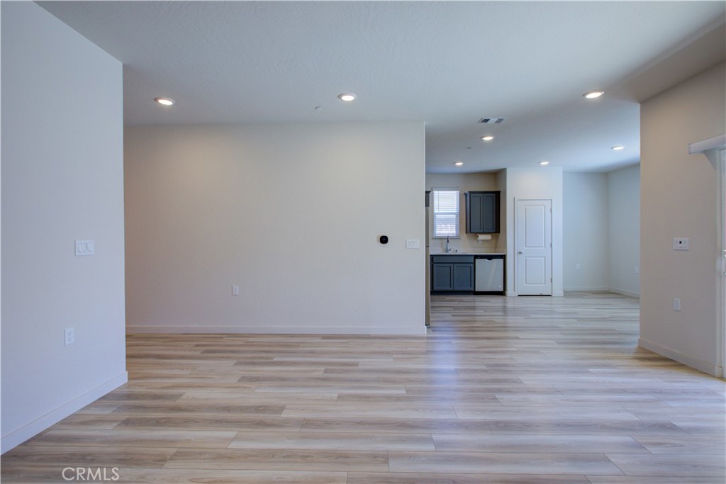 4721 Athena Drive Property Photo 6