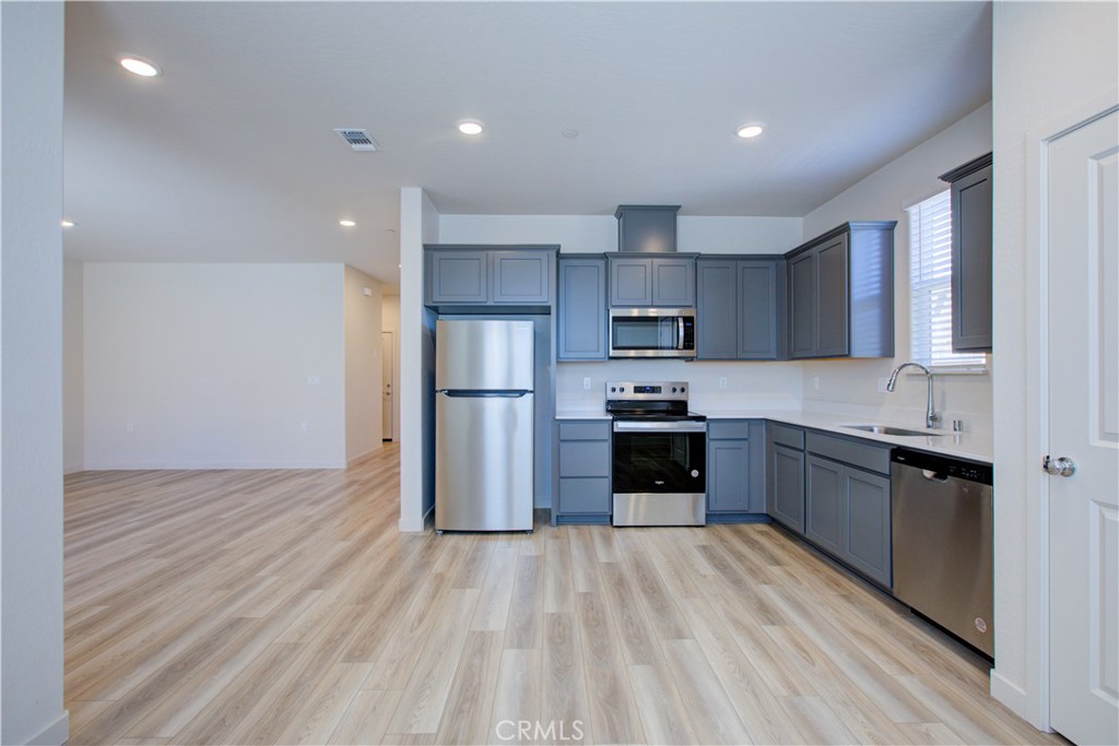 4721 Athena Drive Property Photo 10
