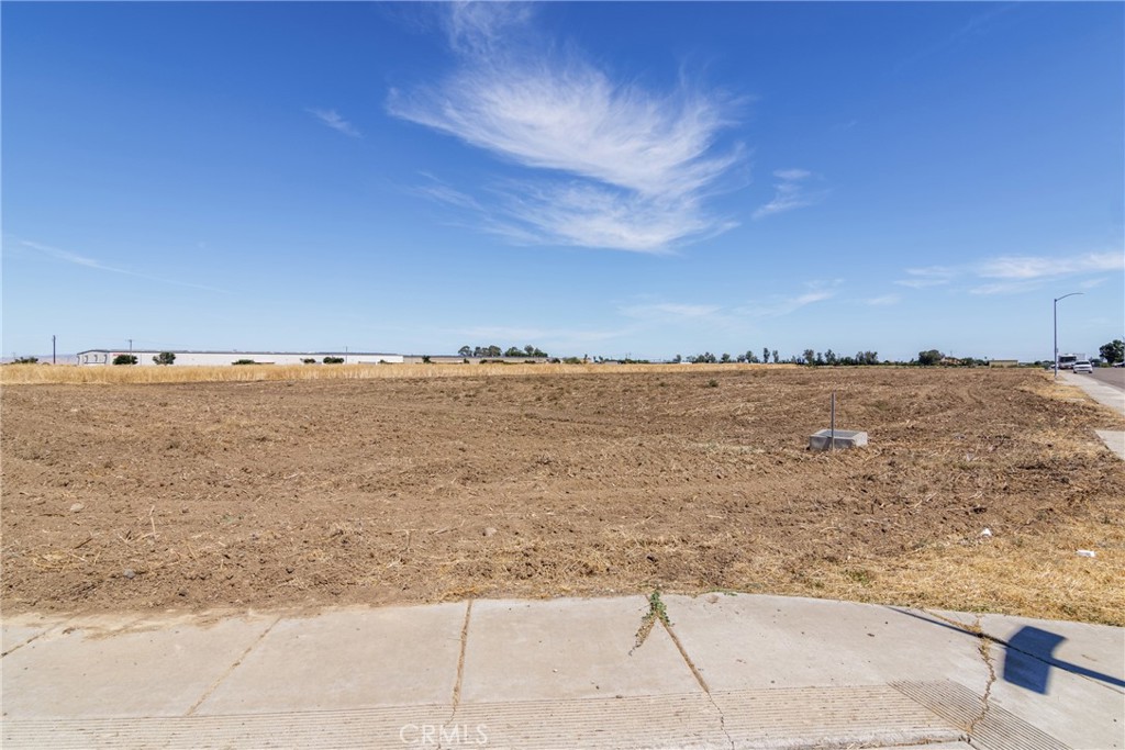 216 Commerce Property Photo 12
