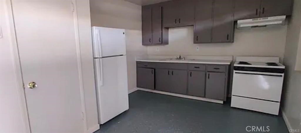 2400 K Property Photo 5