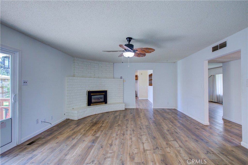 105 Gill Way Property Photo 13