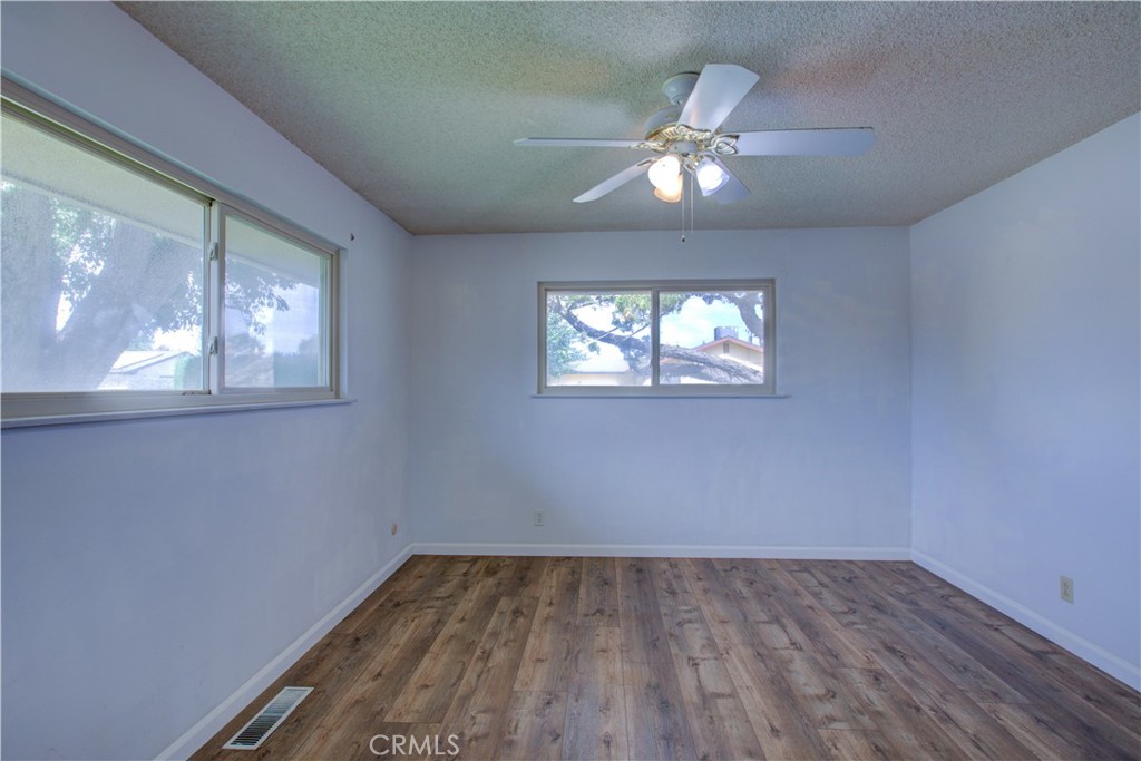 105 Gill Way Property Photo 15
