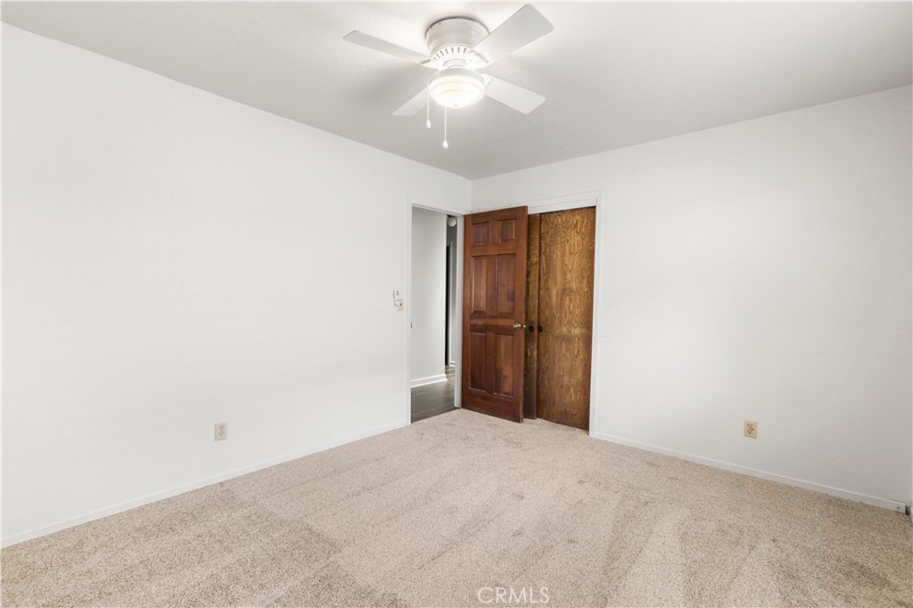 59 W 27th Property Photo 6