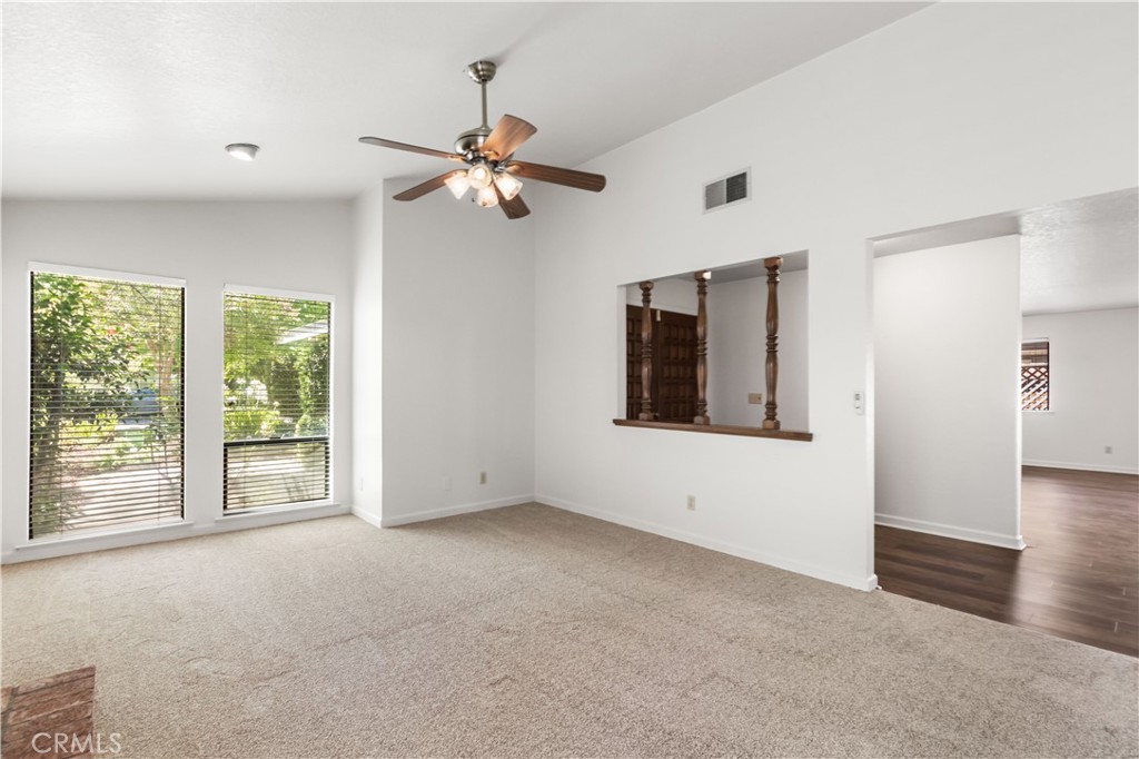 59 W 27th Property Photo 9