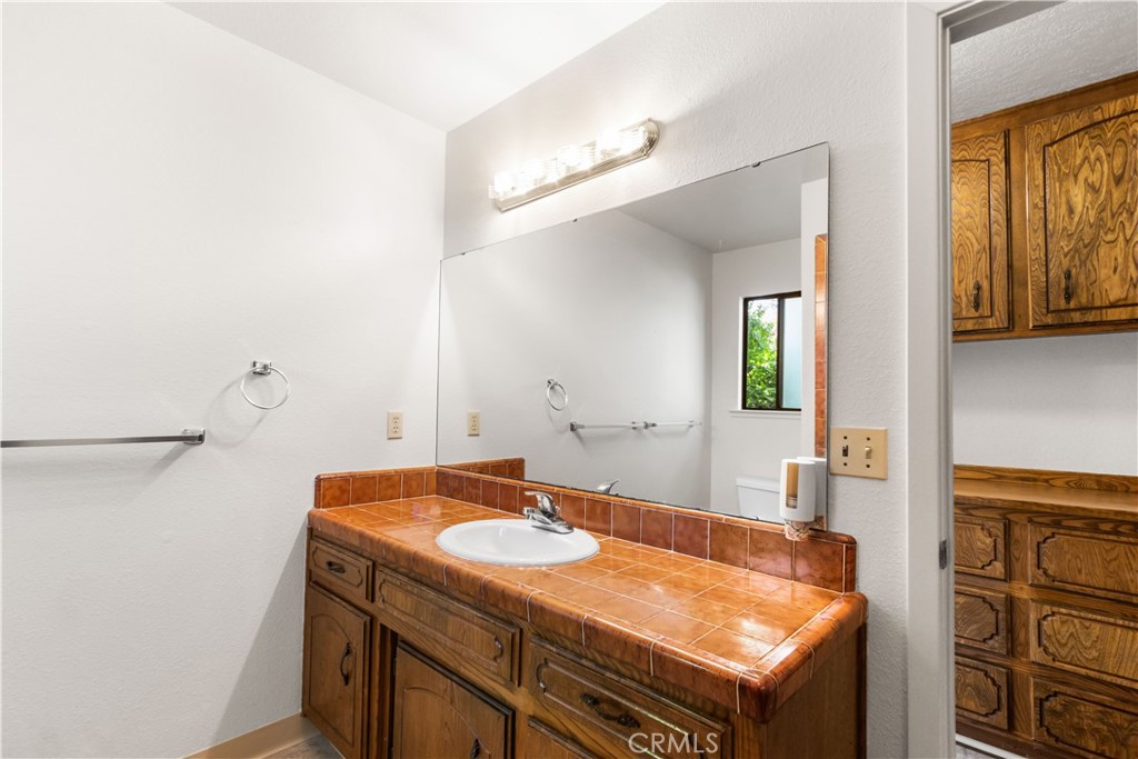 59 W 27th Property Photo 26