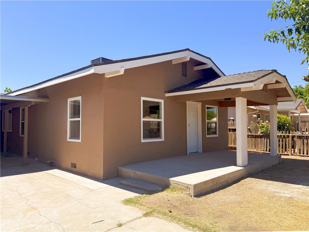 1274 Dos Palos Property Photo 2