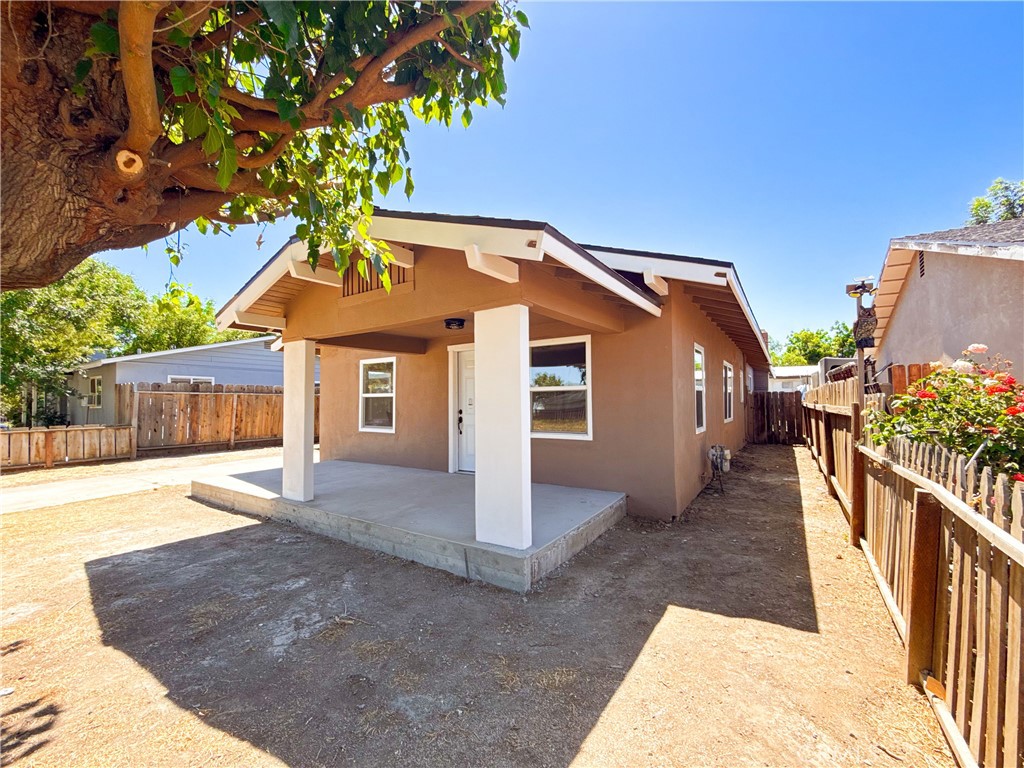 1274 Dos Palos Property Photo 4