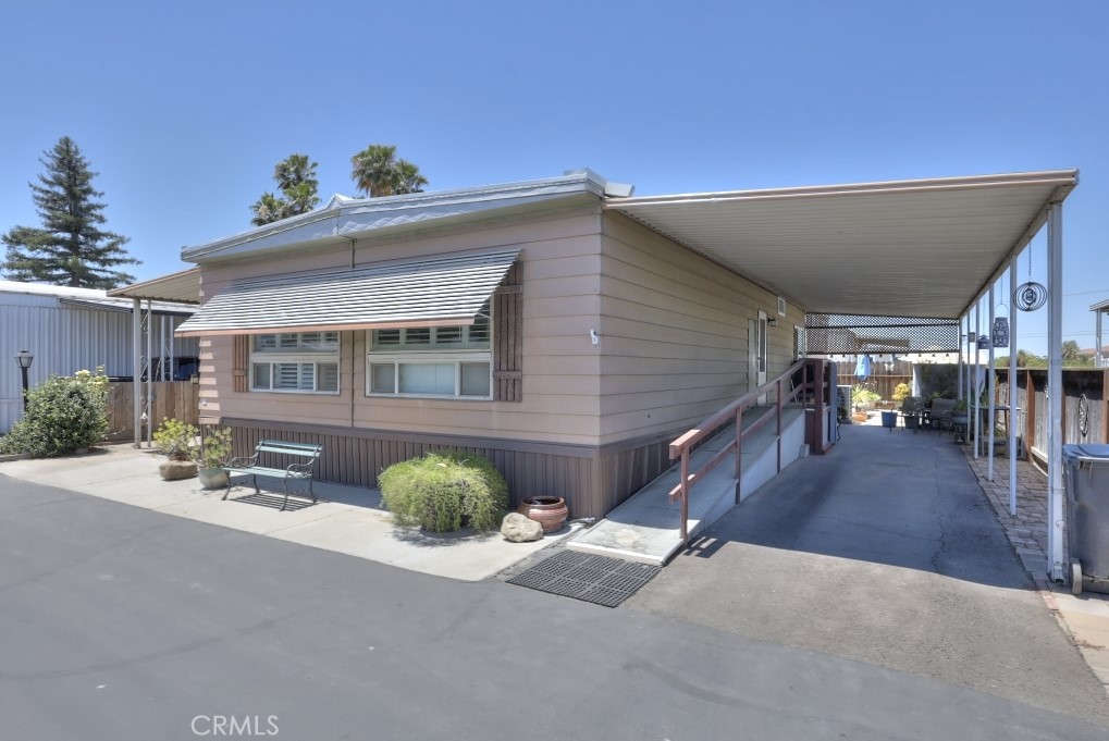 3418 N Waring Way Property Photo 3