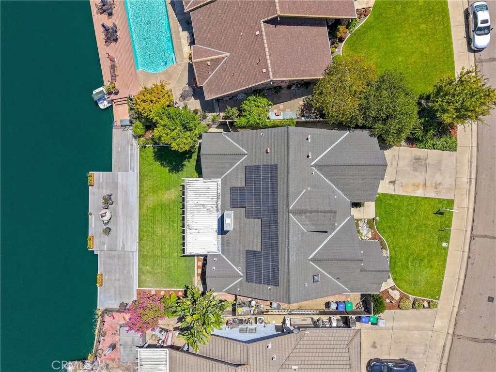 3340 Harbor Property Photo 9
