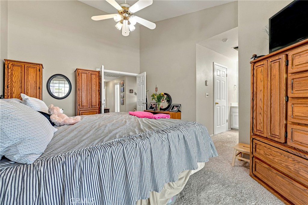 3340 Harbor Property Photo 32