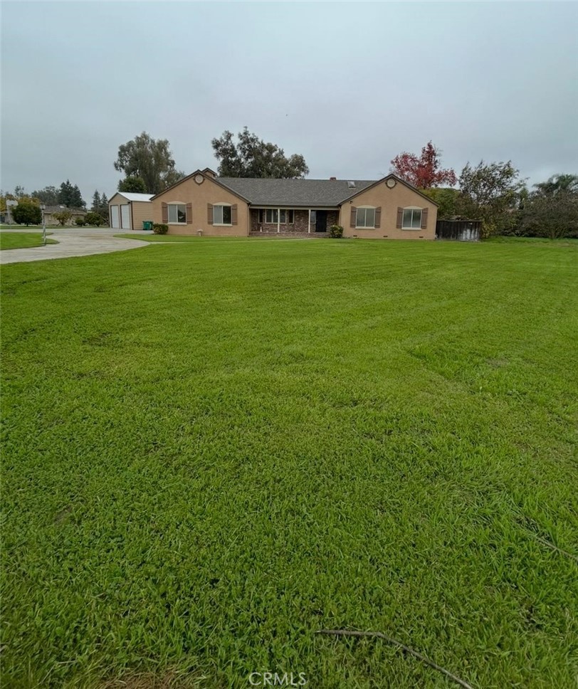 2524 B And B Property Photo 2