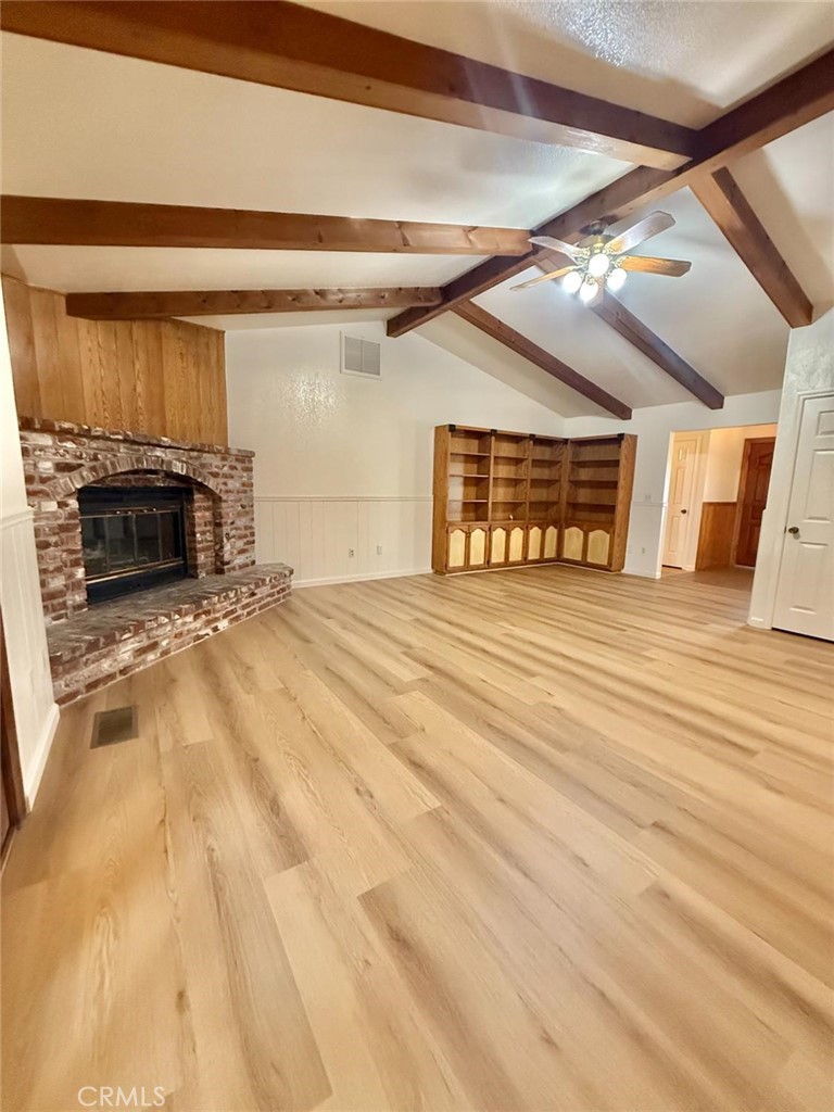 2524 B And B Property Photo 4