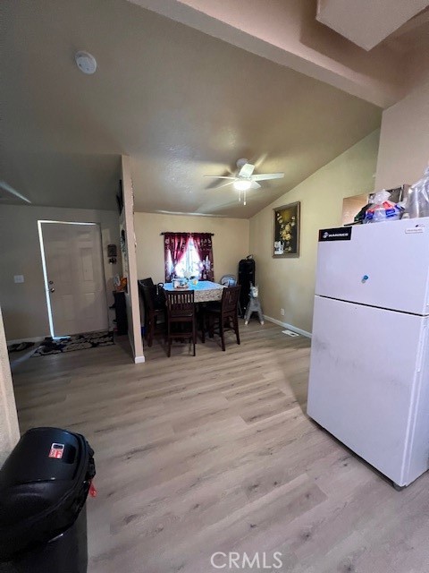 9513 Stanford Property Photo 6