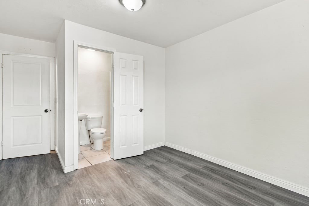 6807 N Cottage Property Photo 18