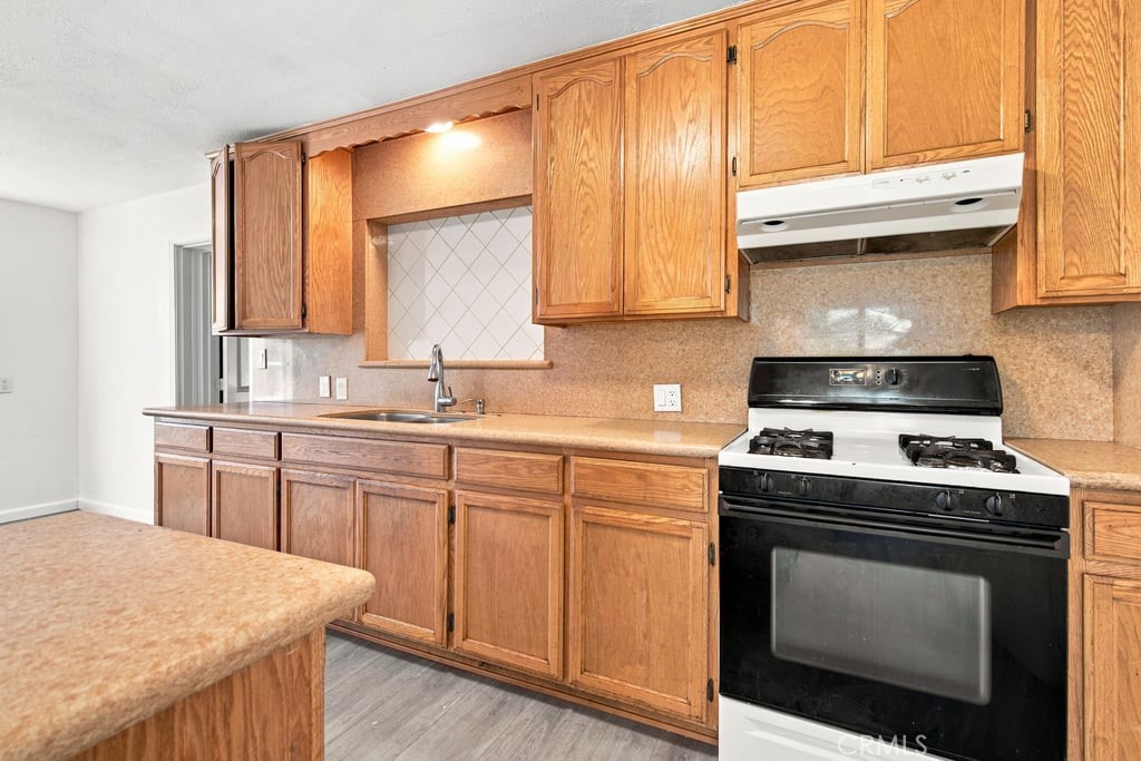 6807 N Cottage Property Photo 21