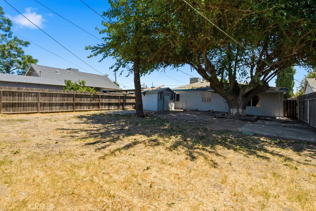 6807 N Cottage Property Photo 33