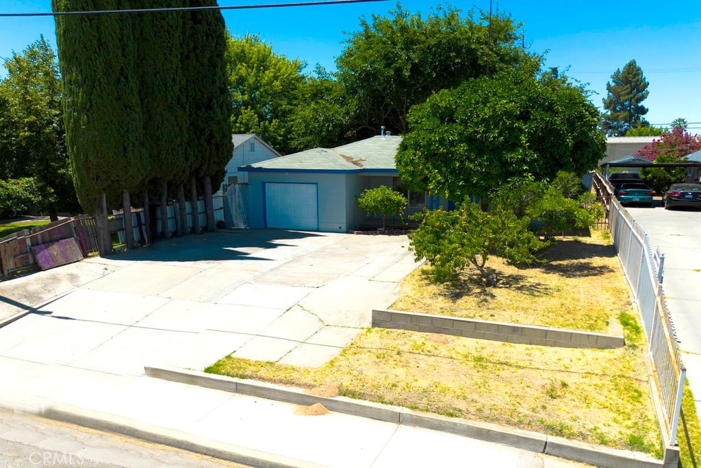 6807 N Cottage Property Photo 40