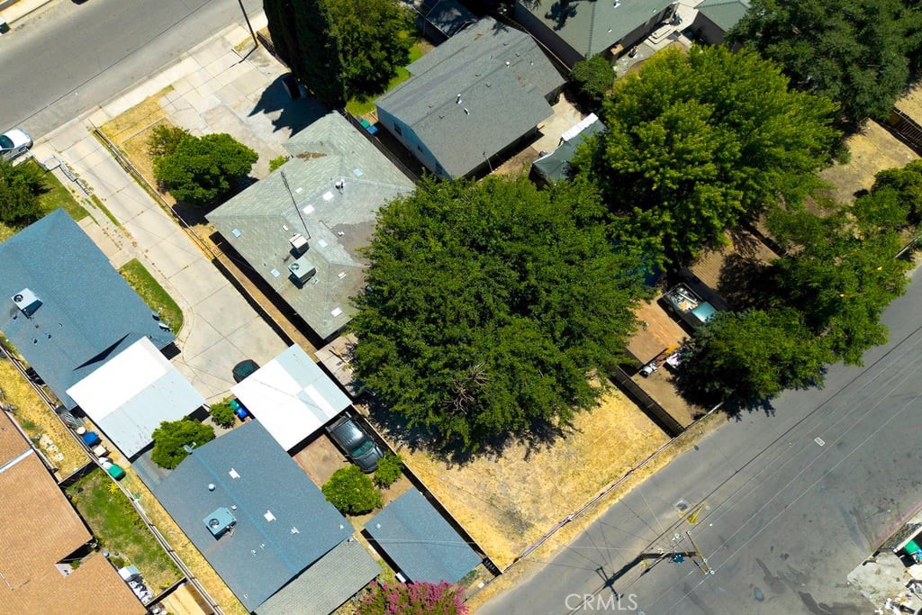 6807 N Cottage Property Photo 43