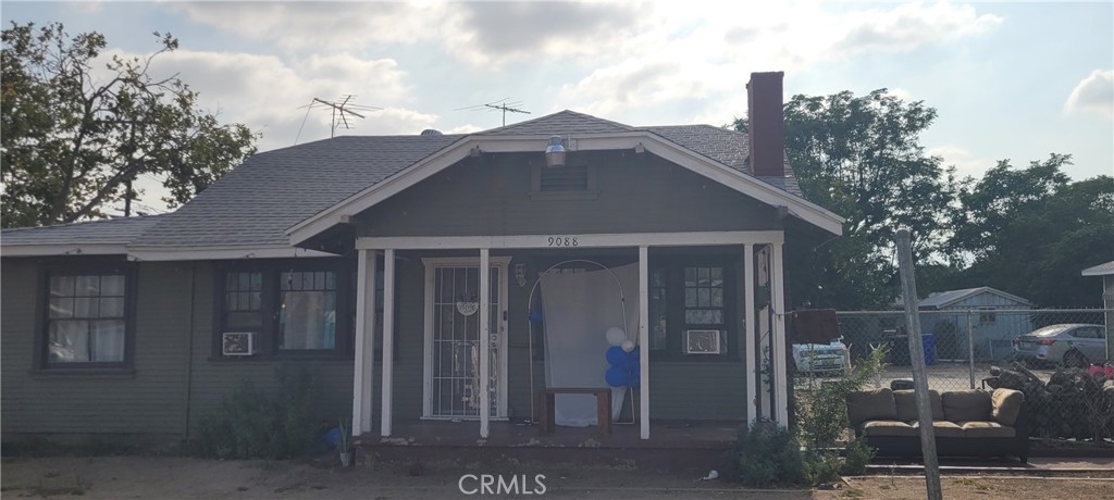 9088 Date Property Photo 1