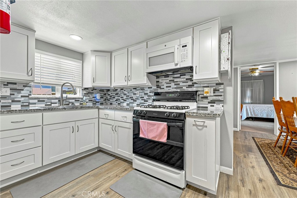 1855 Heights Property Photo 21