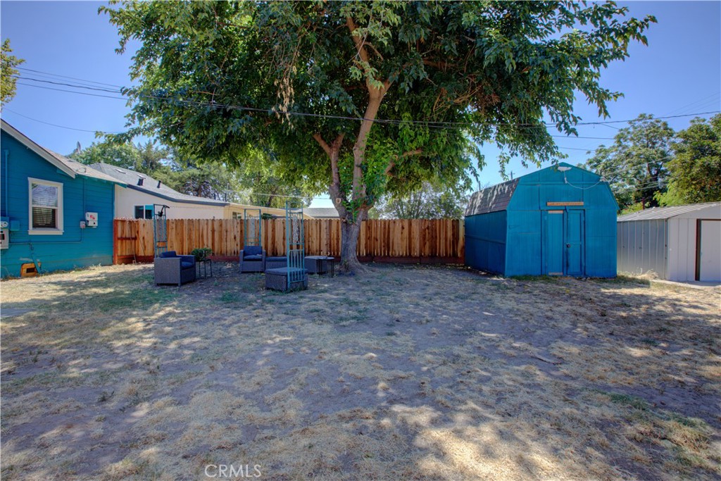 636 W 25th Property Photo 19