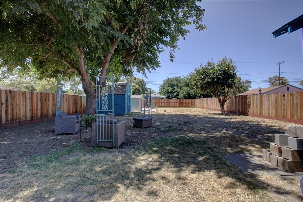 636 W 25th Property Photo 20