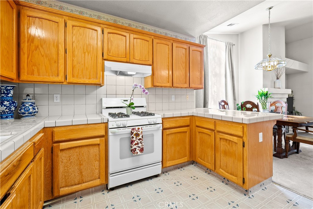 766 Willmott Avenue Property Photo 13