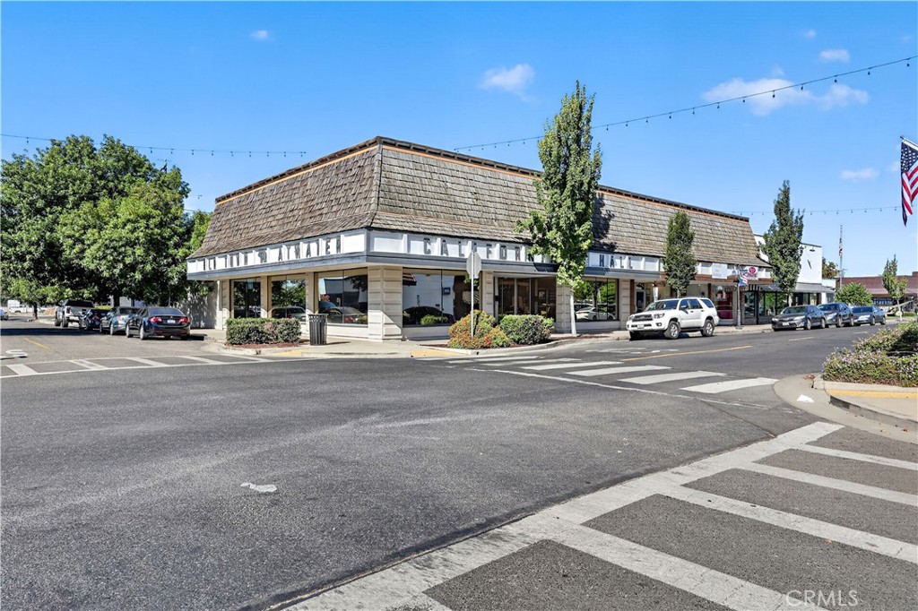 1300 Broadway Property Photo 1
