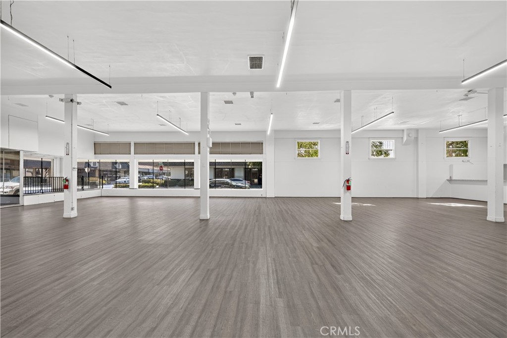 1300 Broadway Property Photo 19