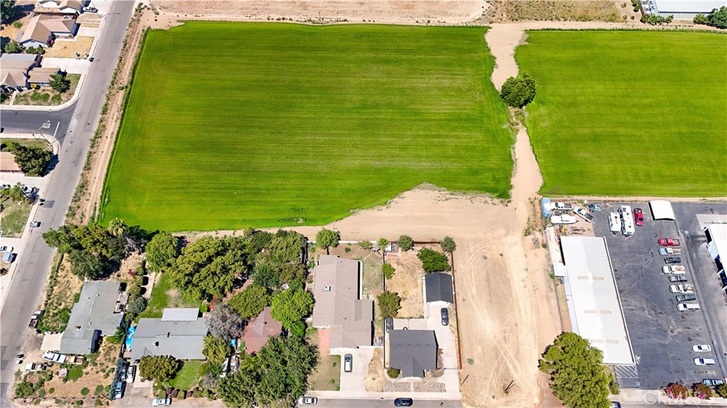 199 S Pasadena Property Photo 22