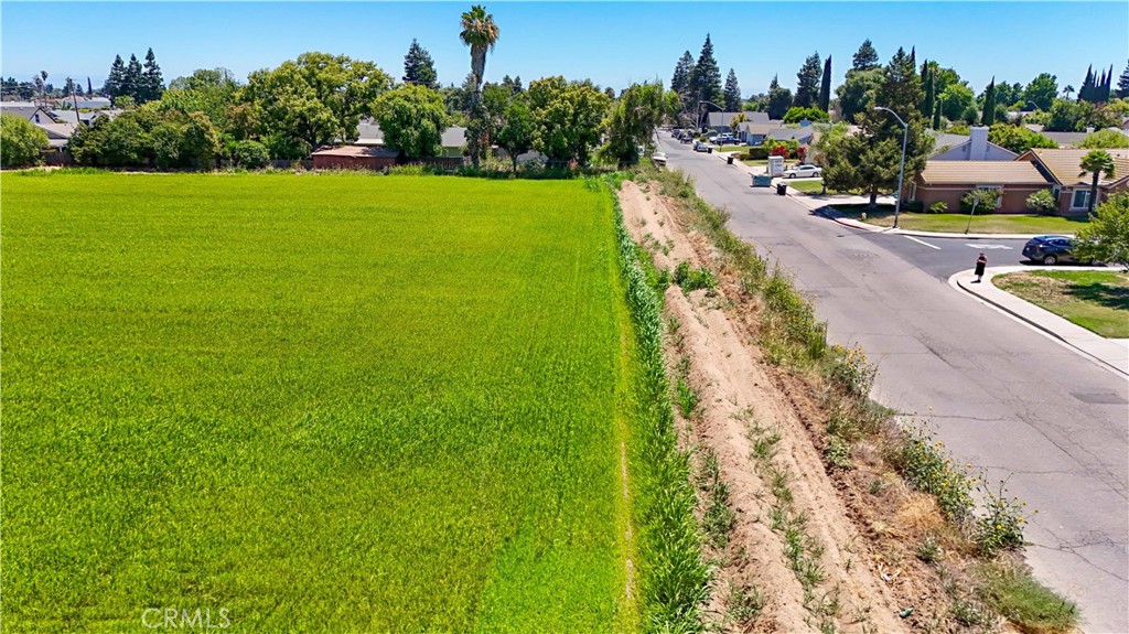 199 S Pasadena Property Photo 30
